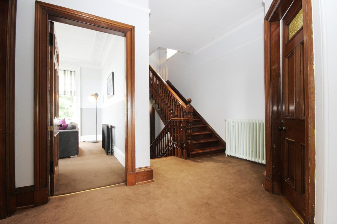 Apartamento Braemount House Barrhead Exterior foto